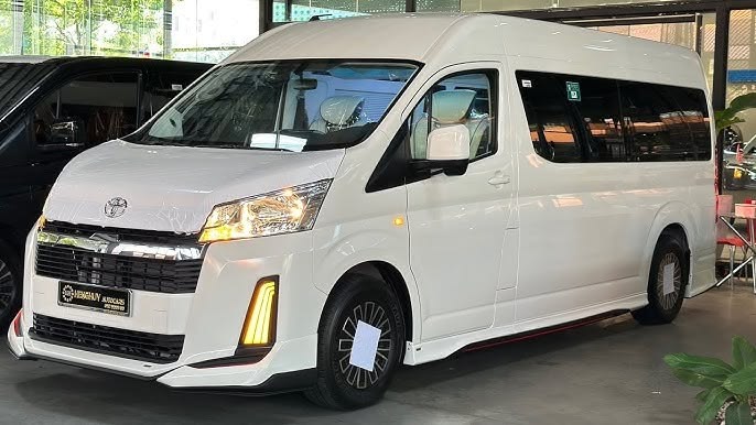 Eksterior Hiace Luxury